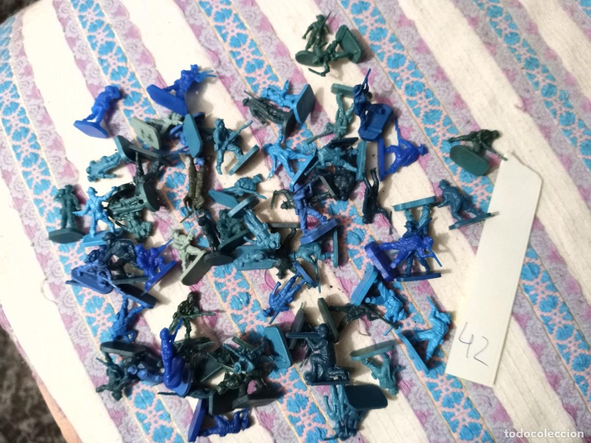 Figuras de goma y PVC: MONTAPLEX SOLDADOS NUEVA ZELANDA AZULES Y VERDES N 42