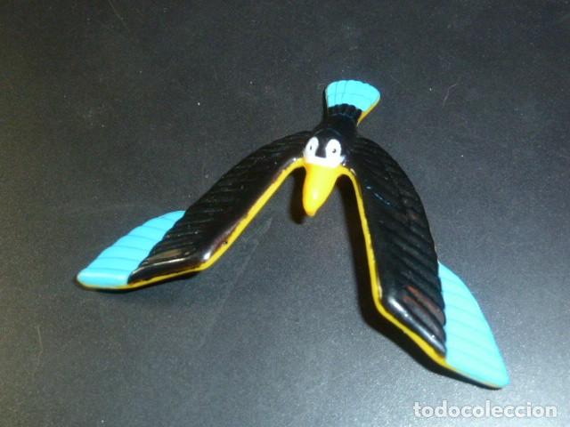 Figuras de goma y PVC: P&aacute;jaro equilibrista Kellogs. Dos modelos a elegir - Foto 3