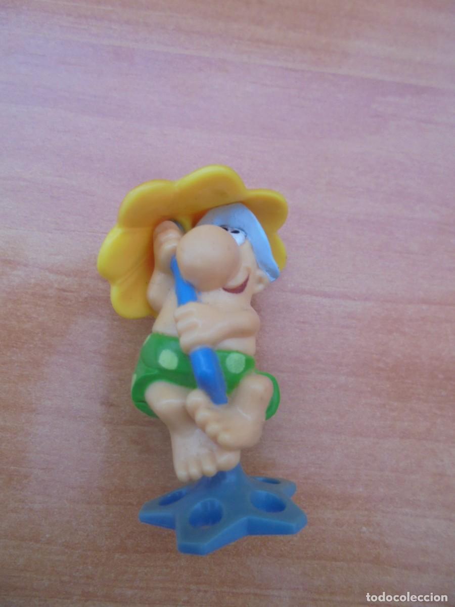 Figuras de goma Kinder: FIGURA KINDER KALLE KLAPPSCHIRM MPG TT115