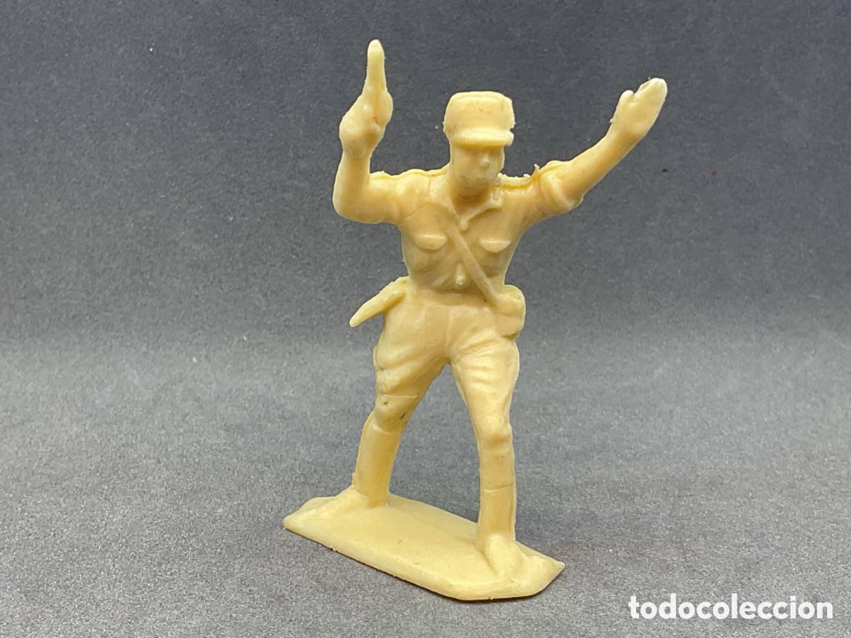 Figuras de goma y PVC: Antigua Figura en Pl&aacute;stico. Soldado Legi&oacute;n Extranjera. Escala 1/32