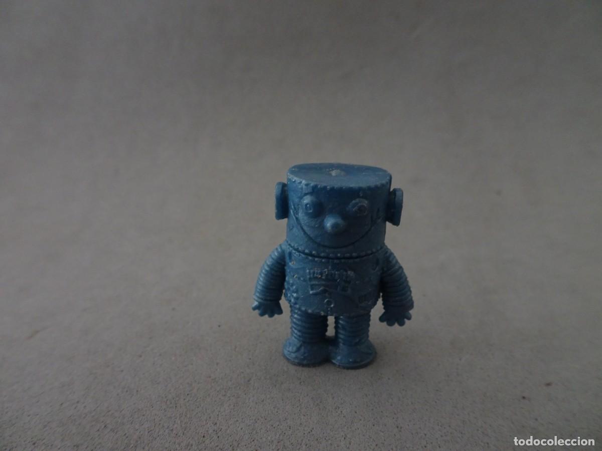 Figuras de goma y PVC: Figura Dunkin coleccion Espacial - Helados Raj&aacute; Portugal