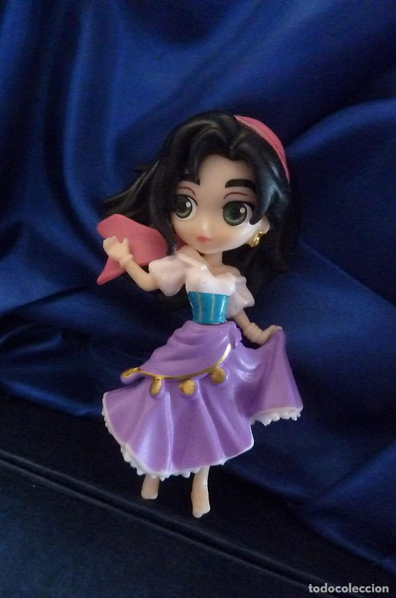 Figuras de goma y PVC: Esmeralda. Jorobado Notre Dame