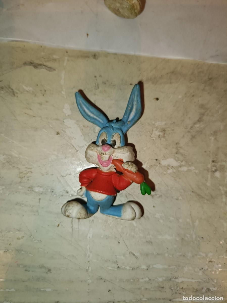Figuras de goma y PVC: FIGURA PVC GOMA Buster Bunny WARNER