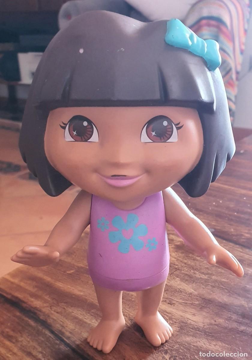 Figuras de goma y PVC: Figura Mu&ntilde;eca Dora la Exploradora Mattel 2011