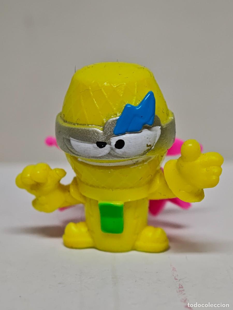 Figuras de goma y PVC: MU&Ntilde;ECO FIGURA SUPERZINGS NAGIX BOX