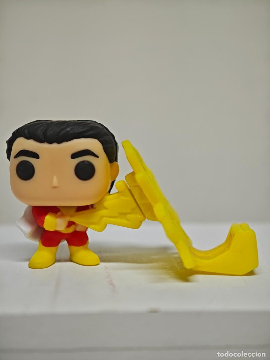Figuras de goma Kinder: MU&Ntilde;ECO FIGURA FUNKO KINDER SORPRESA DC MARVEL