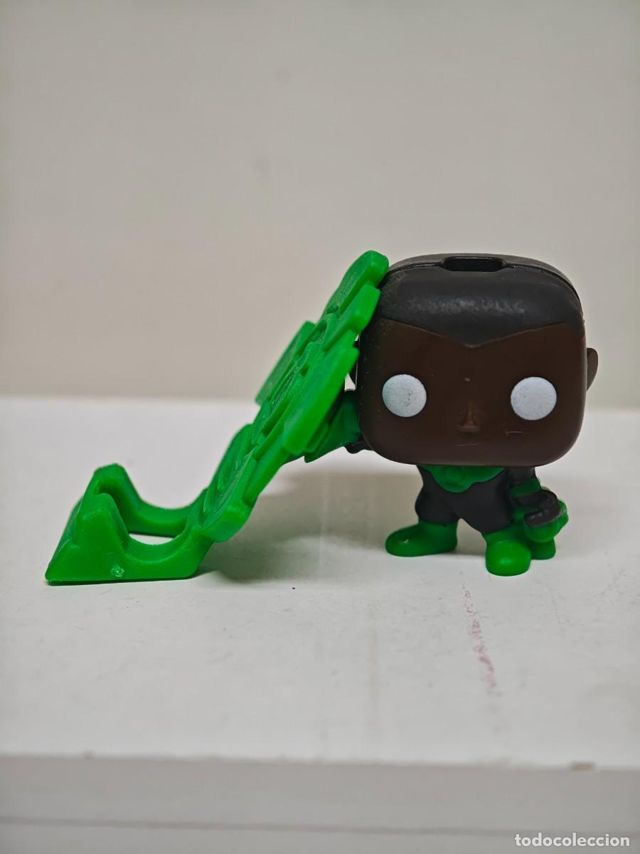 Figuras de goma Kinder: MU&Ntilde;ECO FIGURA FUNKO KINDER SORPRESA DC MARVEL
