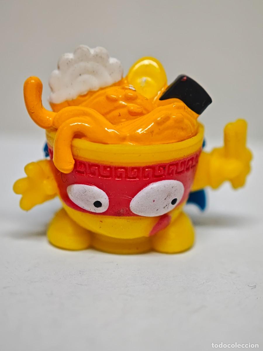 Figuras de goma y PVC: MU&Ntilde;ECO FIGURA SUPERZINGS MAGIX BOX