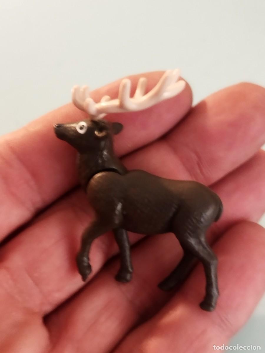 Figuras de goma Kinder: figura natoons animal 2021 vu mu&ntilde;eco miniatura CIERVO 344 norte america norteamerica.