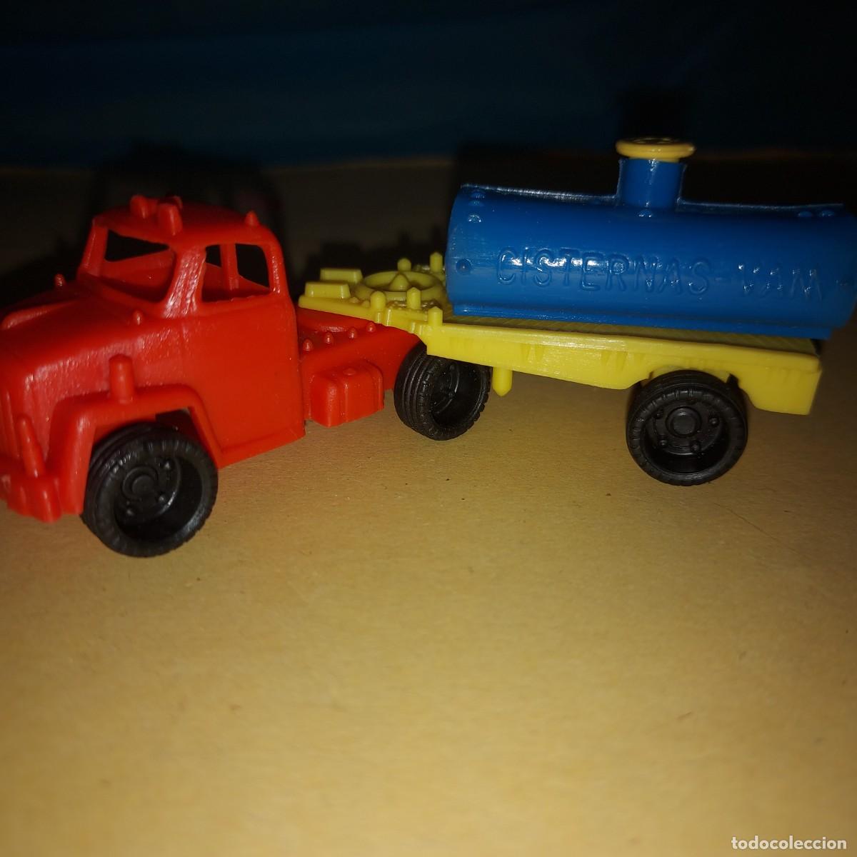 Figuras de goma y PVC: CAMION TRAILER CISTERNAS VAM, A&Ntilde;OS 70