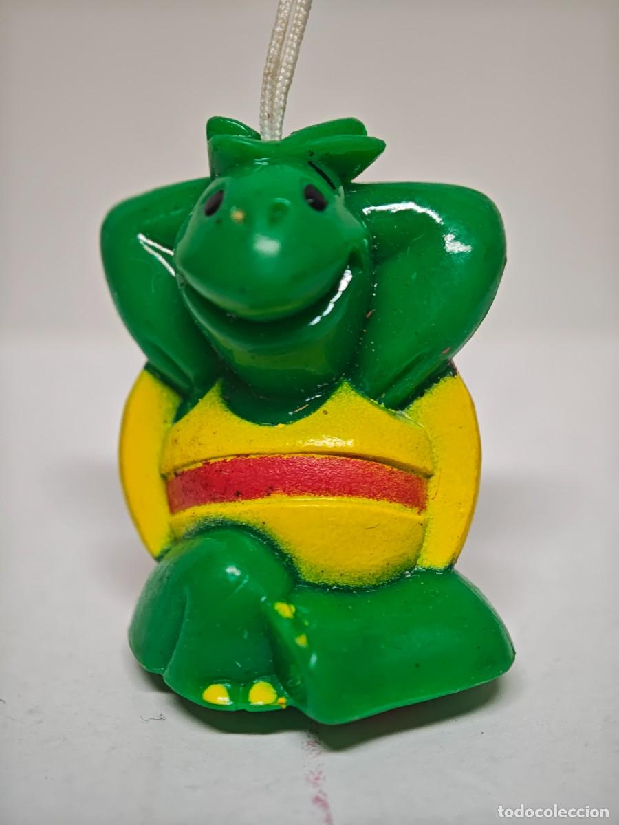 Figuras de goma Kinder: MU&Ntilde;ECO FIGURA KINDER FERRERO PASCUA COLGANTE