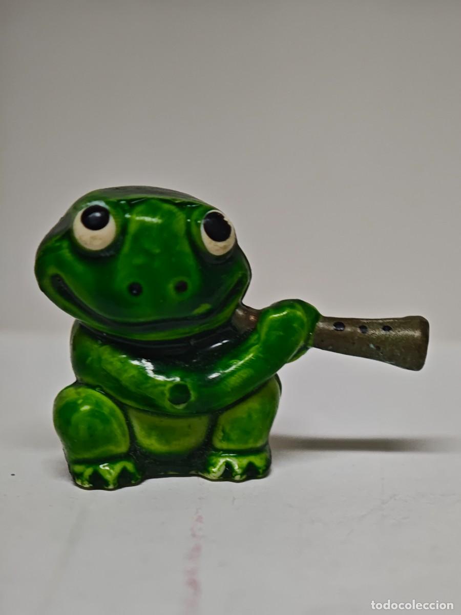 Figuras de goma Kinder: MU&Ntilde;ECO FIGURA TIPO KINDER RANA