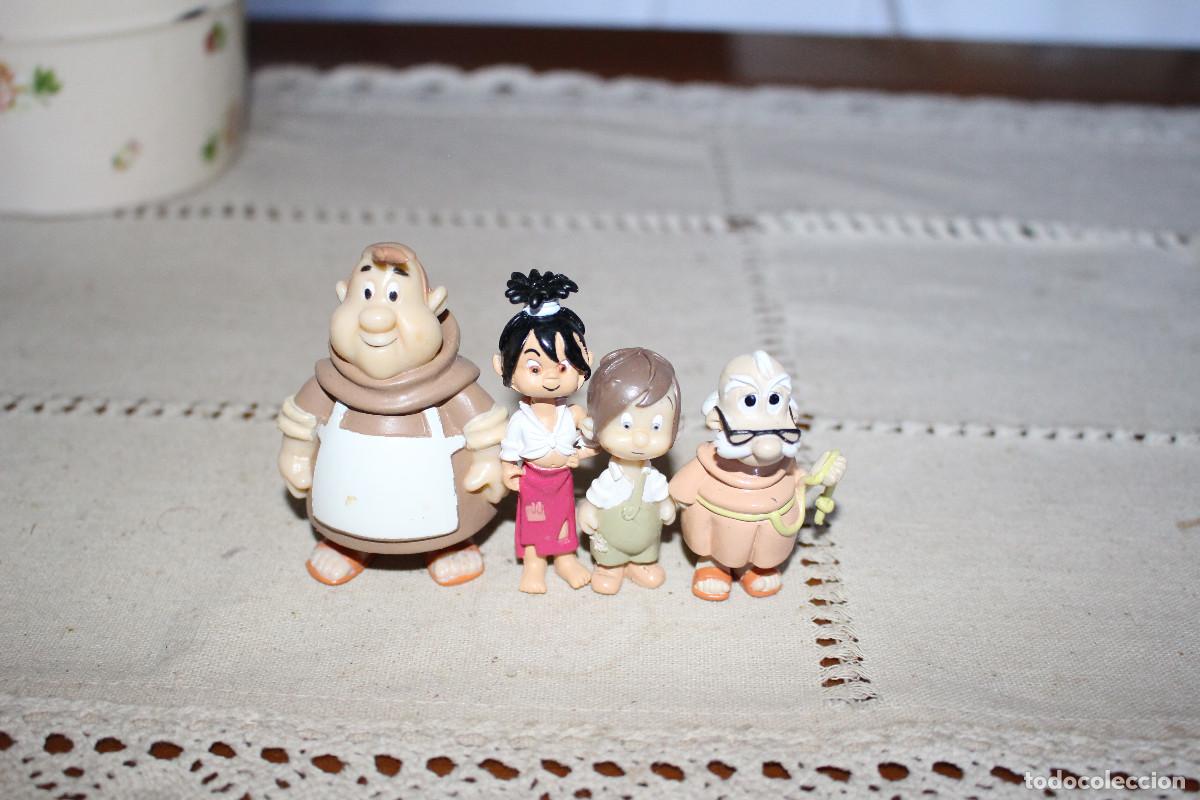 Figuras de goma y PVC: Figuras de Marcelino pan y vino.