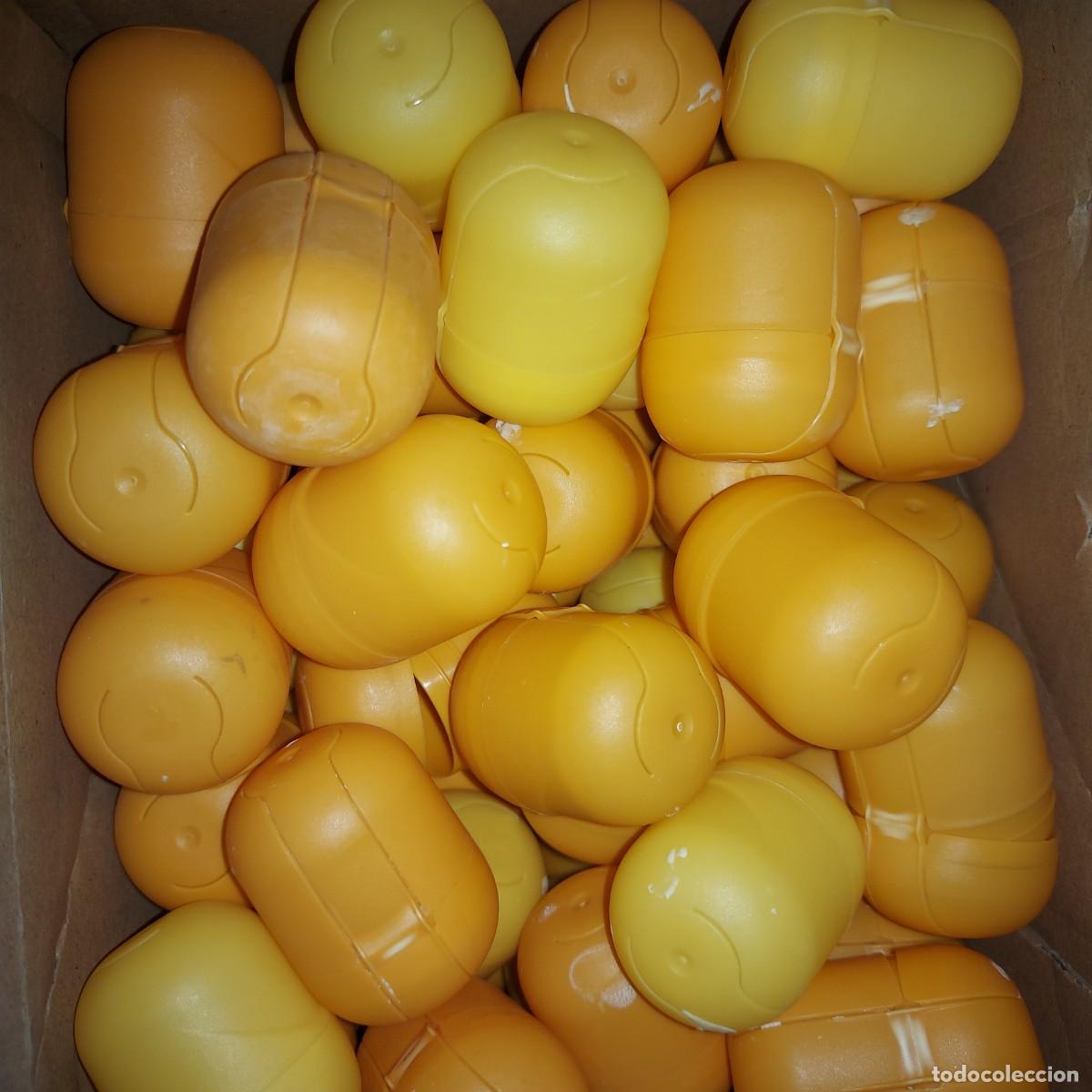 Figuras de goma Kinder: 100 HUEVOS KINDER VAC&Iacute;OS O C&Aacute;PSULAS