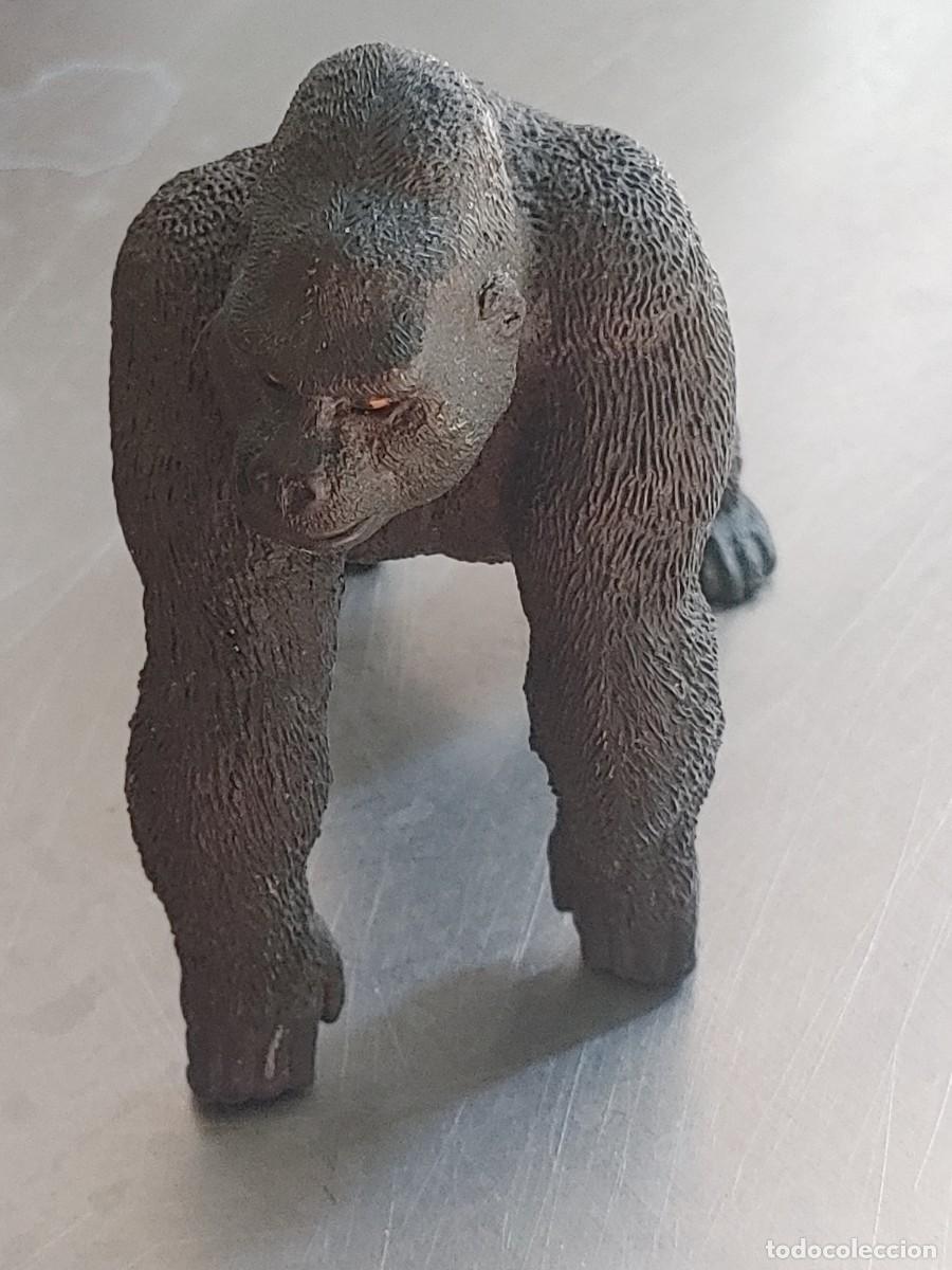 Figuras de goma y PVC: gorila macho espalda plateada,mide 8 de largo x 10 de alto