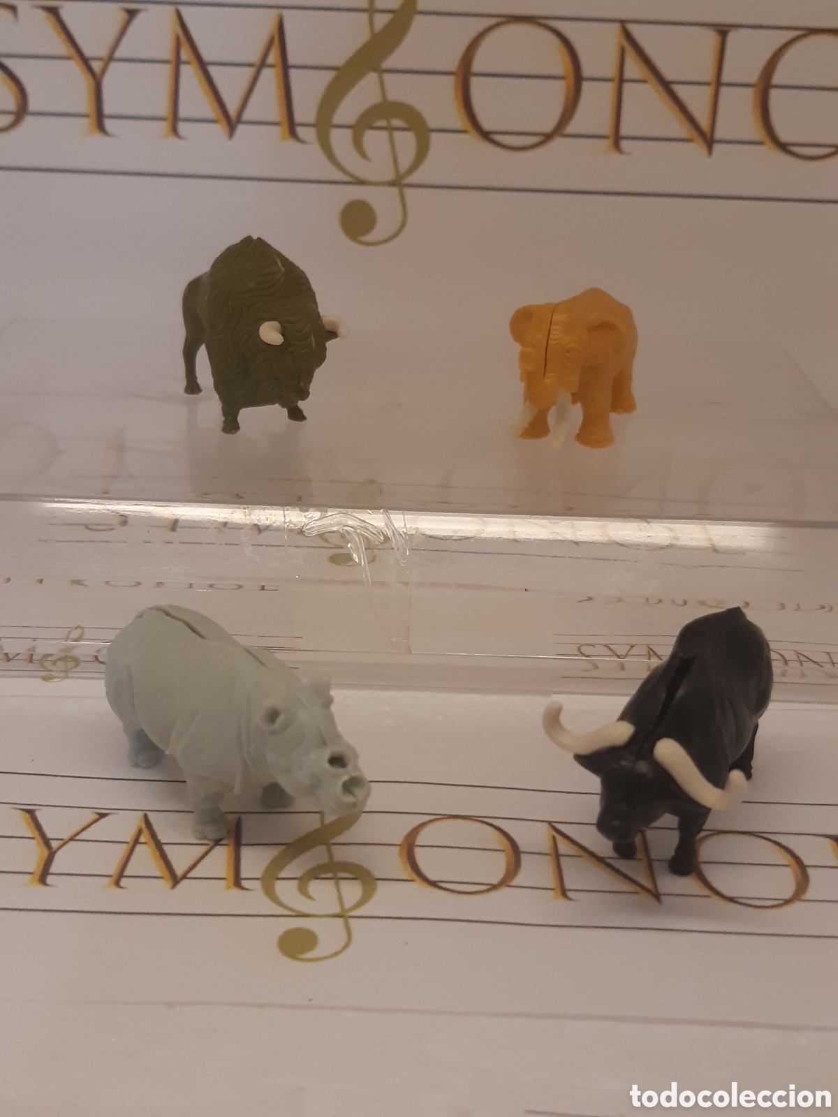 Figuras de goma Kinder: Fant&aacute;stico lote k91 n148 n146 n147 n175 bisonte elefante toro