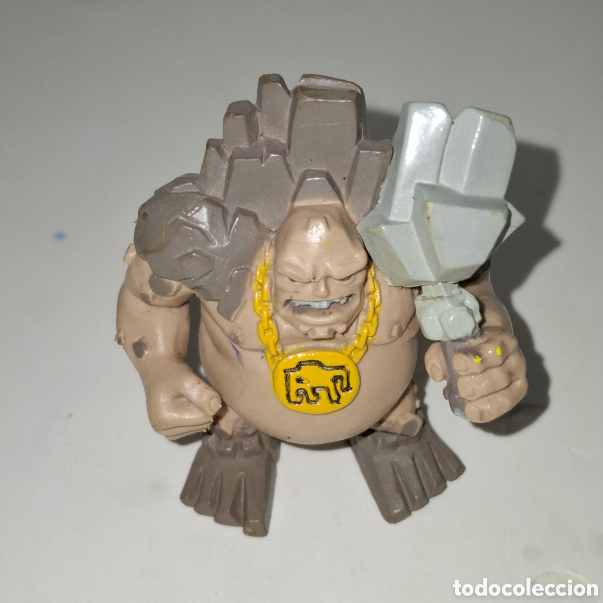 Figuras de goma y PVC: FIGURA DE PVC PROMOCIONAL DANONE ACTIMEL REY PIEDRA