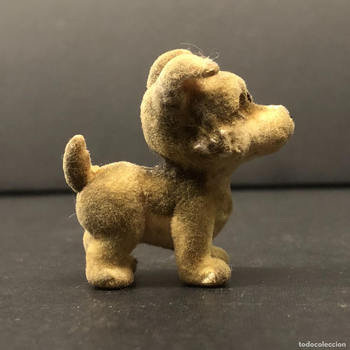 Figuras de goma y PVC: FIGURA DE PVC - PERRITO EN MINIATURA - TERCIOPELO- PUPPY IN MY POCKET - 3,5 X 4 CM / 226