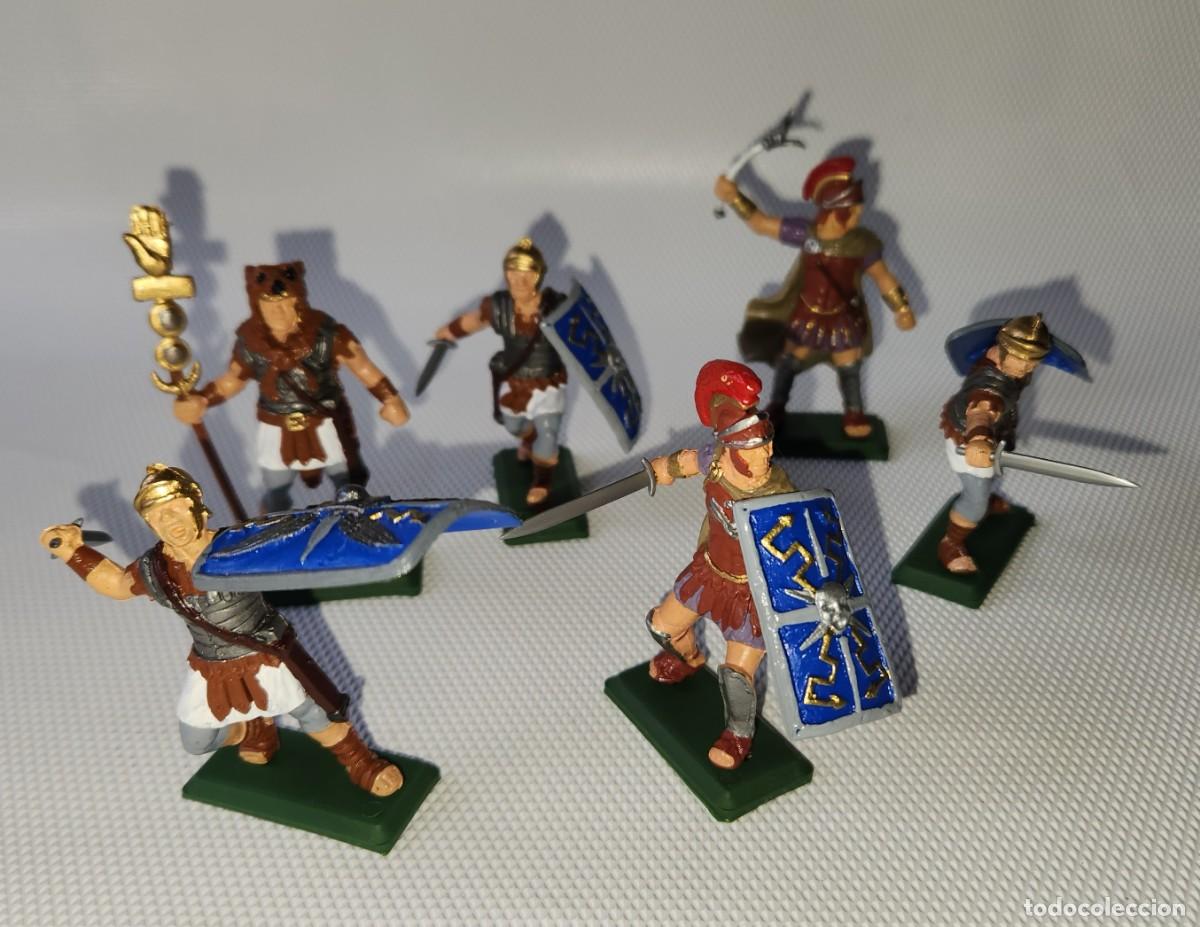 Figuras de goma y PVC: LEGIONARIOS ROMANOS set escudo azul - soldaditos pl&aacute;stico DSG variante Argentina de Britains