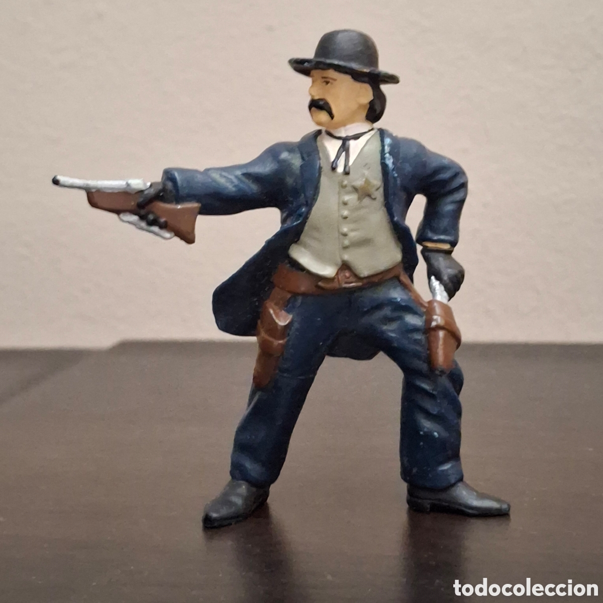 Figuras de goma y PVC: PAPO - CHERIFF AMERICANO CON PISTOLA - FIGURA PVC
