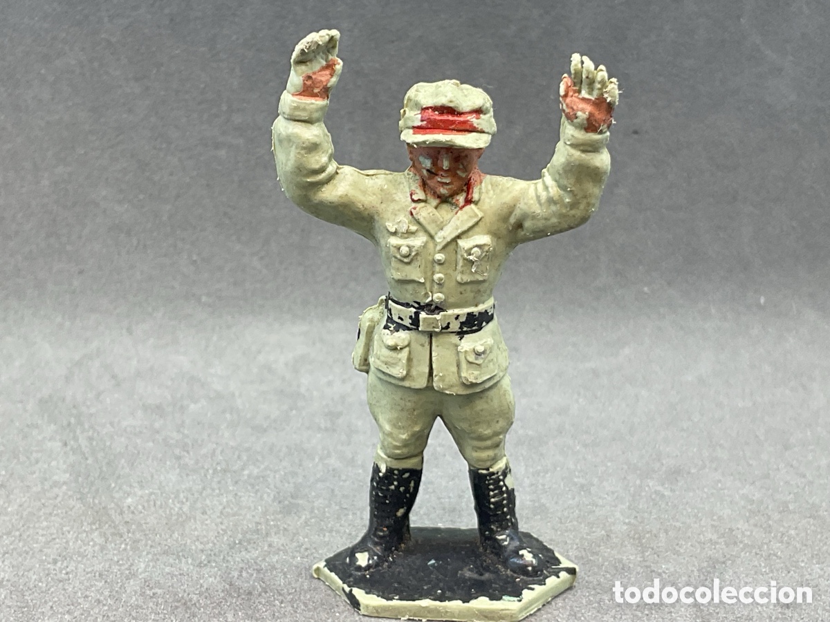 Figuras de goma y PVC: ANTIGUA FIGURA EN PLASTICO . SOLDADO AFRICA KORPS II GUERRA MUNDIAL. SERIE HARVEY LONE STAR.
