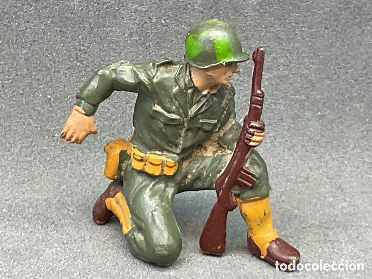 Figuras de goma y PVC: ANTIGUA FIGURA EN PLASTICO Y/O BAQUELITA. SOLDADO II GUERRA MUNDIAL. 35 MM