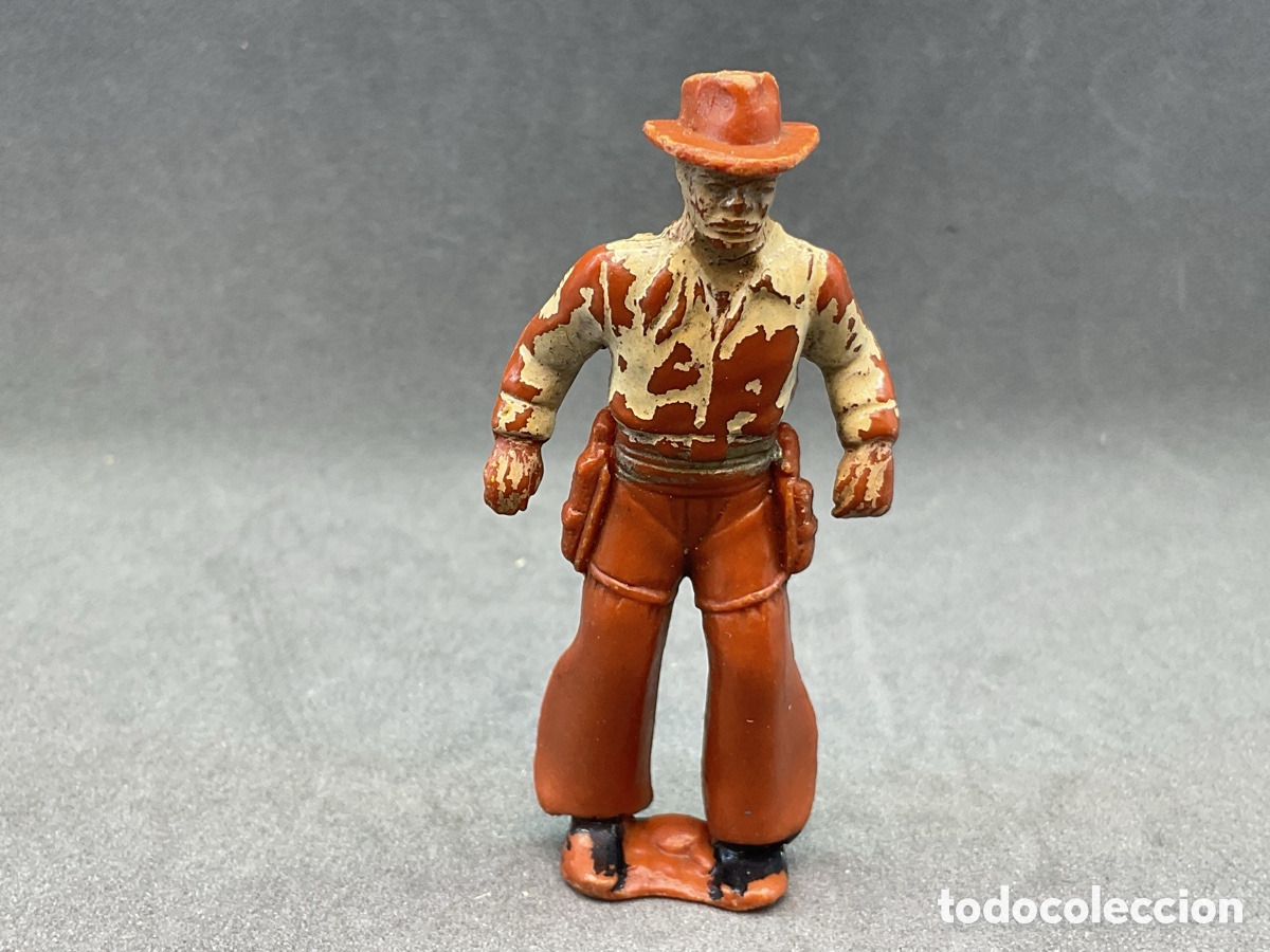 Figuras de goma y PVC: ANTIGUA FIGURA EN PLASTICO Y/O BAQUELITA. COWBOY EN POSICION DE DESENFUNDAR. HOLLAND.