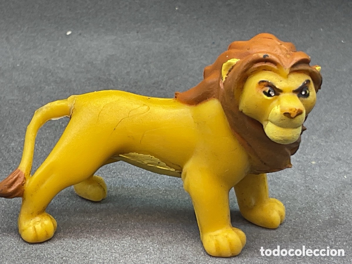 Figuras de goma y PVC: FIGURITA EN GOMA/PVC DE SIMBA ADULTO . PERSONAJE DE LA PELICULA EL REY LEON. DISNEY. NESTLE