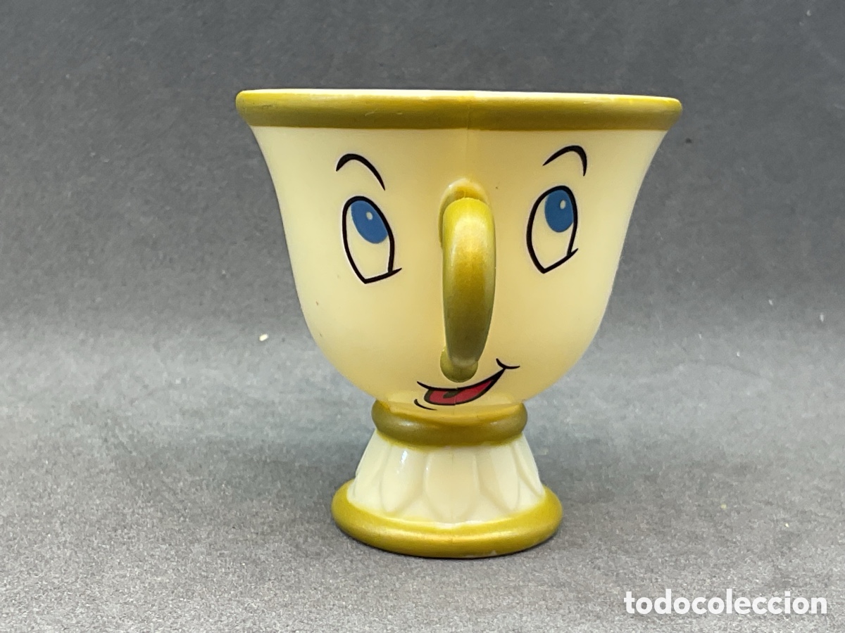 Figuras de goma y PVC: FIGURA EN PLASTICO DE TACITA DEL PERSONAJE CHIP. LA BELLA Y LA BESTIA. DISNEY