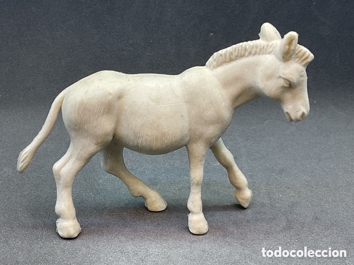 Figuras de goma y PVC: ANTIGUA FIGURA EN PL&Aacute;STICO . CEBRA, MULA, ETC.