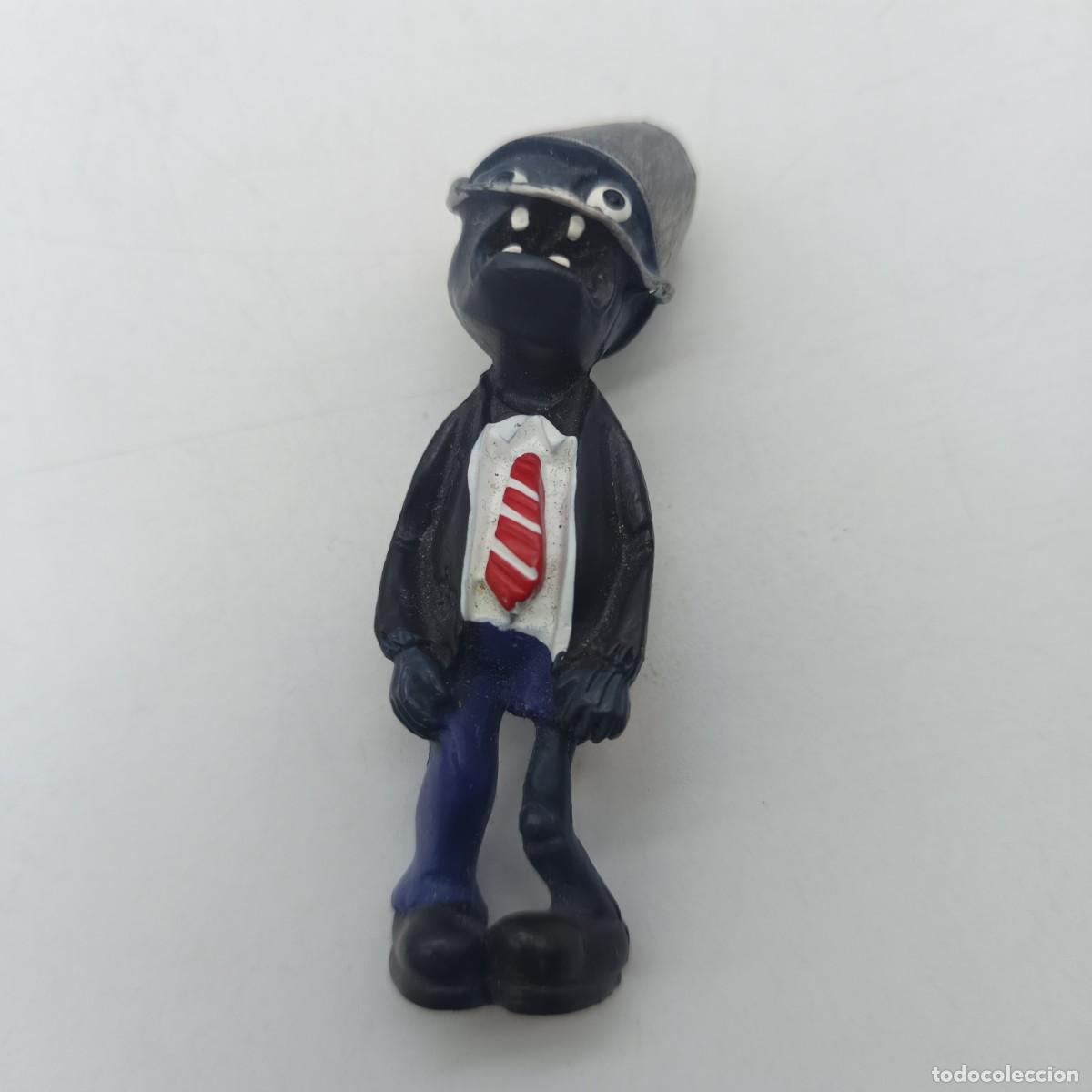 Figuras de goma y PVC: Figura Zombi con cubo &ndash; Plants vs. Zombies &ndash; PVC