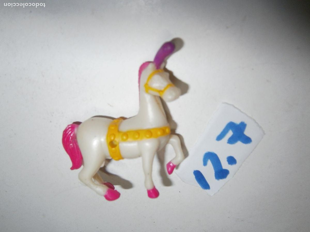 Figuras de goma y PVC: FIGURA DE DIBUJOS ANIMADOS - CABALLITO DE LA CENICIENTA