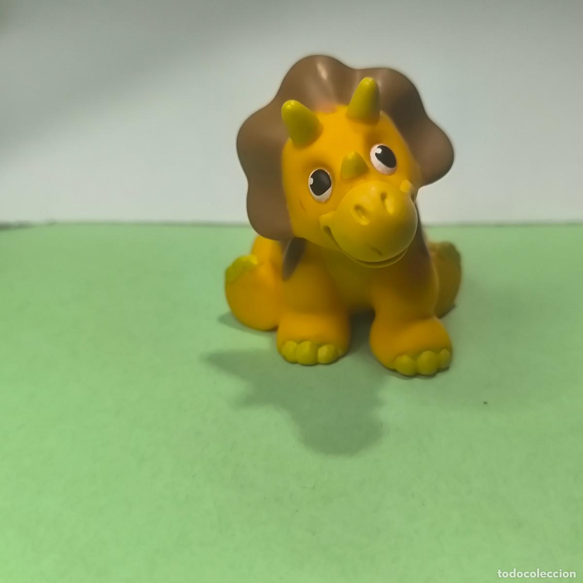Figuras de goma y PVC: 004963JUG-Dinosaurio Triceratops bebe