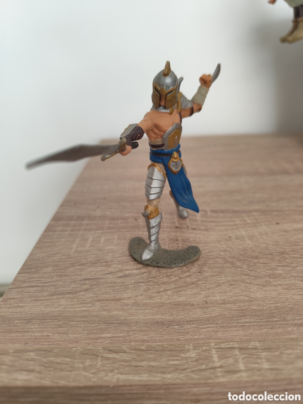 Figuras de goma y PVC: Gladiador schleich como nuevo - Foto 2