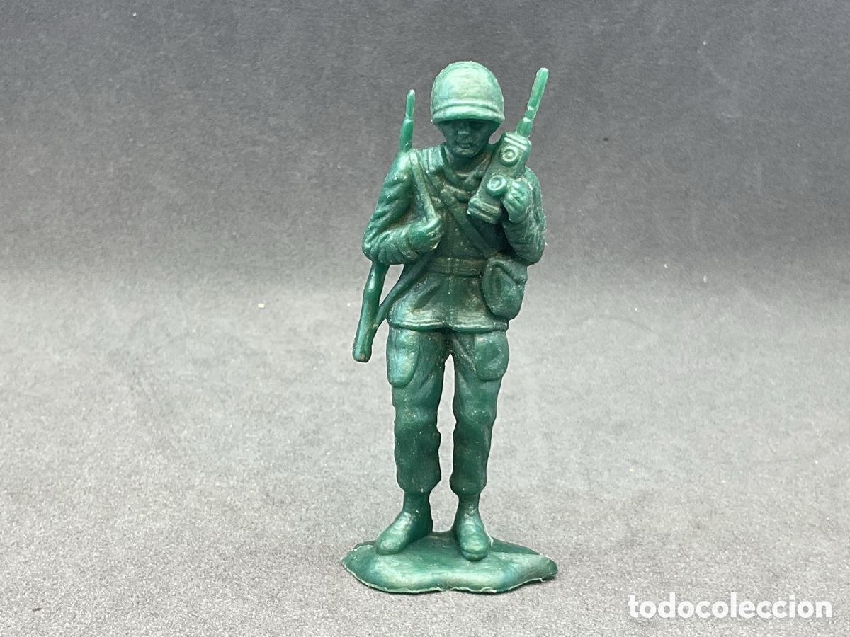 Figuras de goma y PVC: ANTIGUA FIGURA EN PL&Aacute;STICO. OFICIAL II GUERRA MUNDIAL..