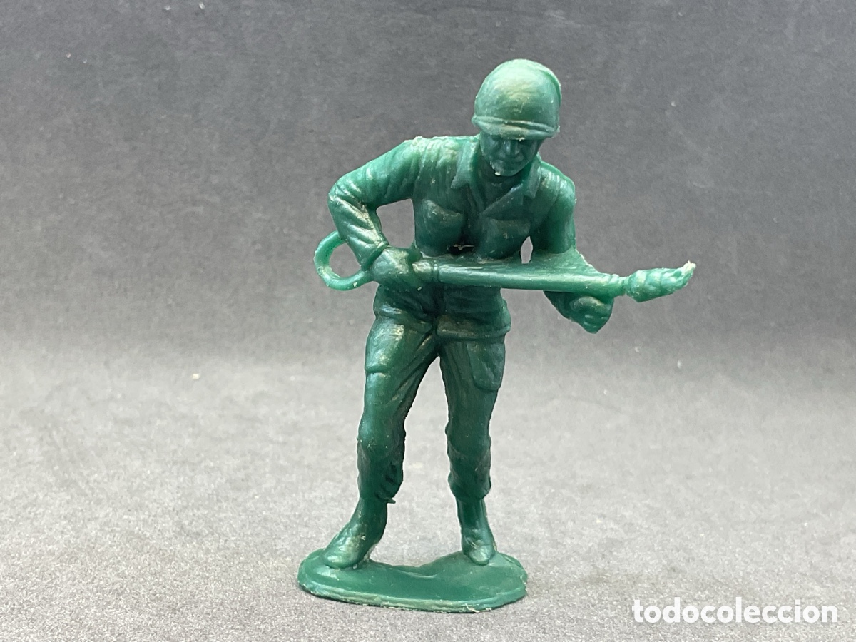 Figuras de goma y PVC: ANTIGUA FIGURA EN PL&Aacute;STICO. OFICIAL II GUERRA MUNDIAL..