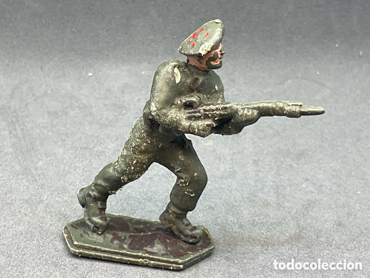 Figuras de goma y PVC: ANTIGUA FIGURA EN PL&Aacute;STICO. SOLDADO II GUERRA MUNDIAL. LONE STAR. MADE IN BRITAIN