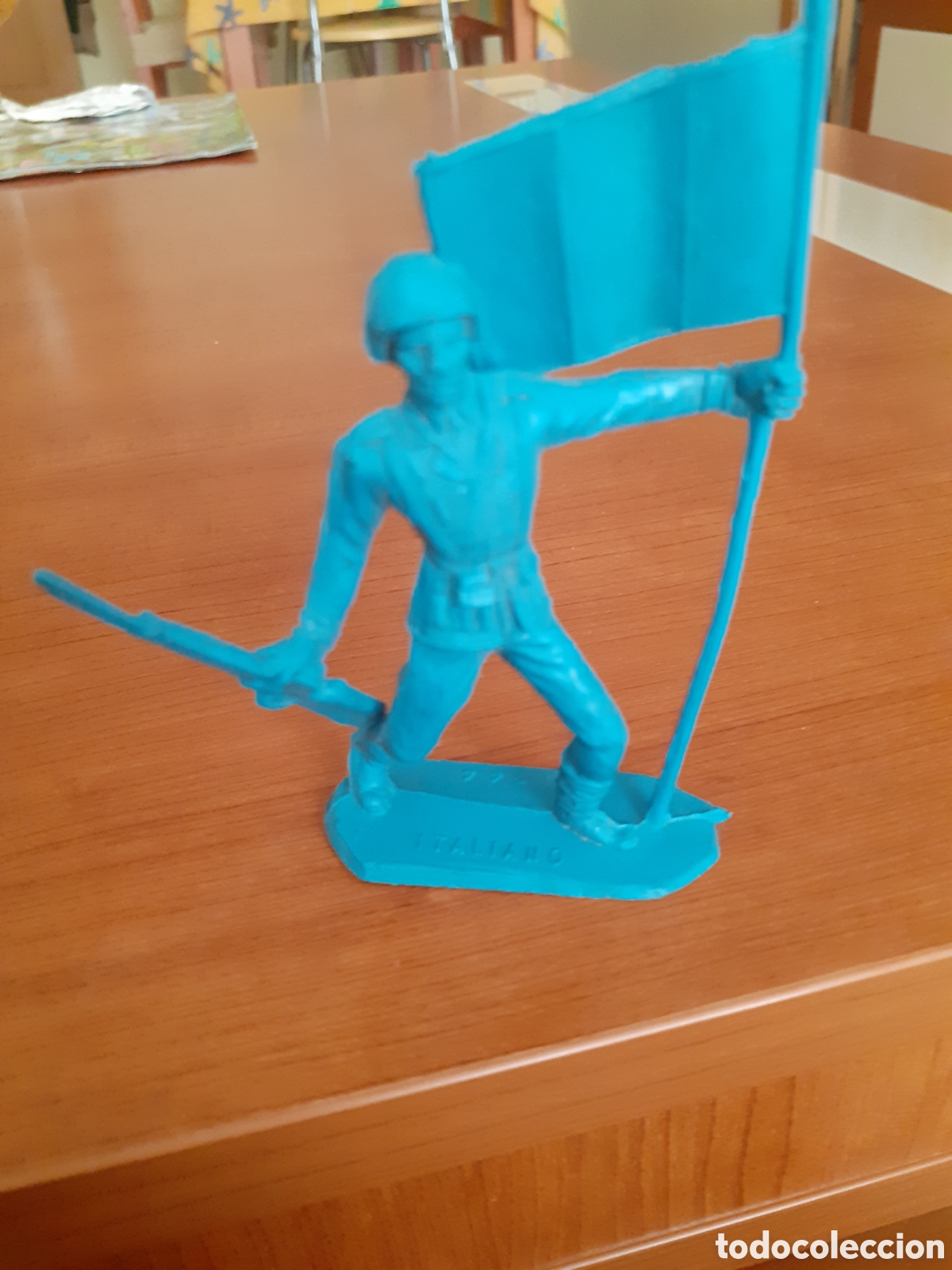 Figuras de goma y PVC: FIGURA SOLDADO ITALIANO ABANDERADO DETEGENTE ESE REF 1044