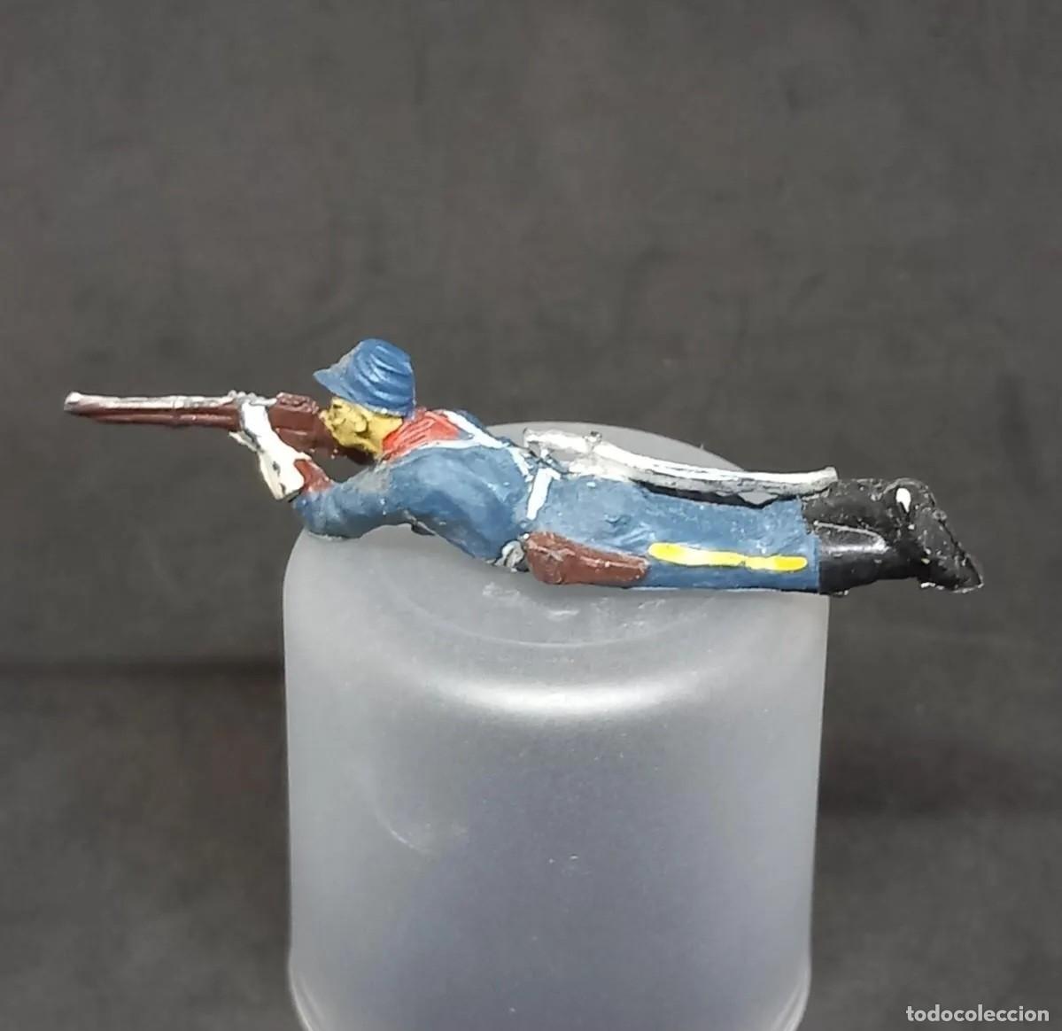 Figuras de goma y PVC: PECH OESTE SOLDADO 7&deg; CABALLER&Iacute;A YANKEE NORDISTA FEDERAL Y-72 TUMBADO CON RIFLE ORIGINAL A&Ntilde;O 50 RTOY