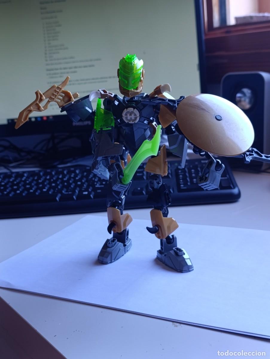 Figuras de goma y PVC: LEGO Hero Factory Rocka 44002 + Scarox 44003