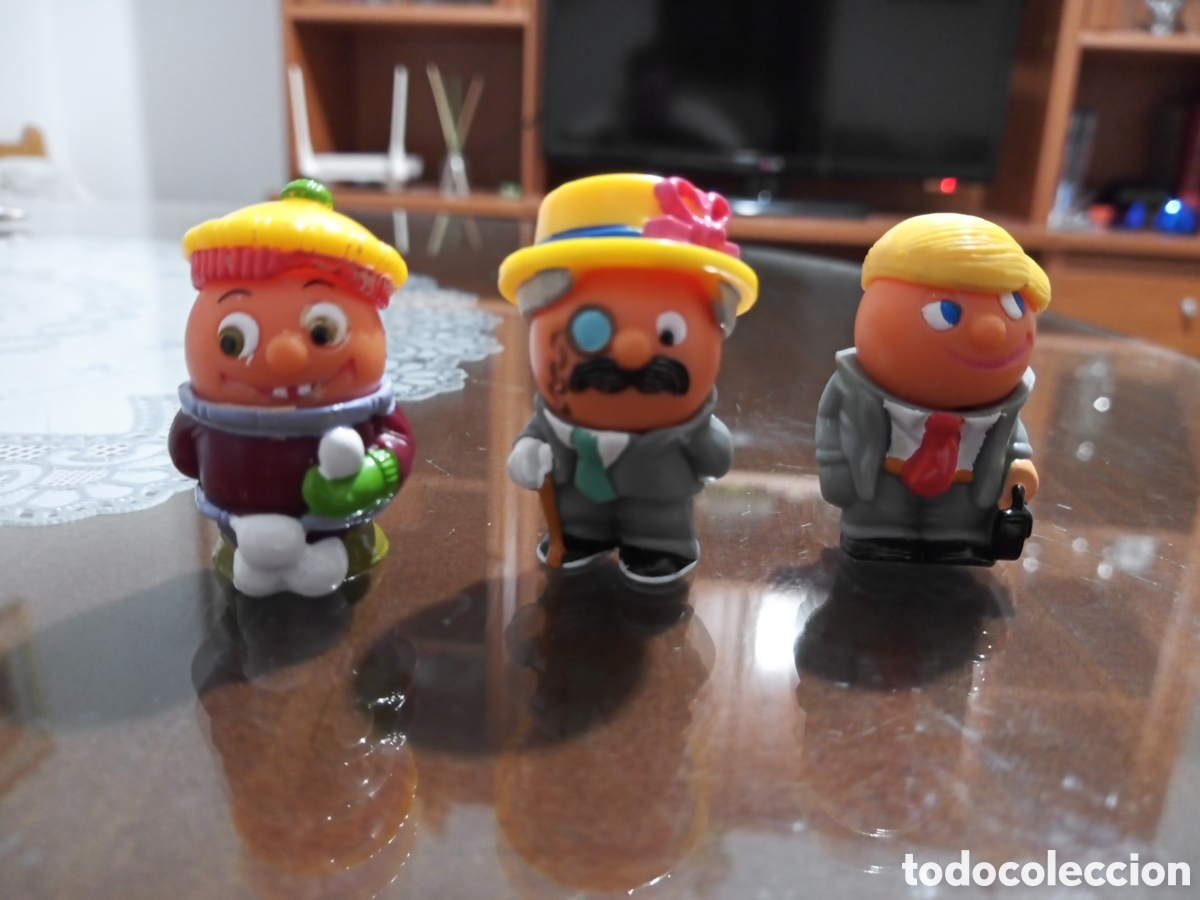 Figuras de goma Kinder: Lote Figuras Ferrero cabezones. Ball People.