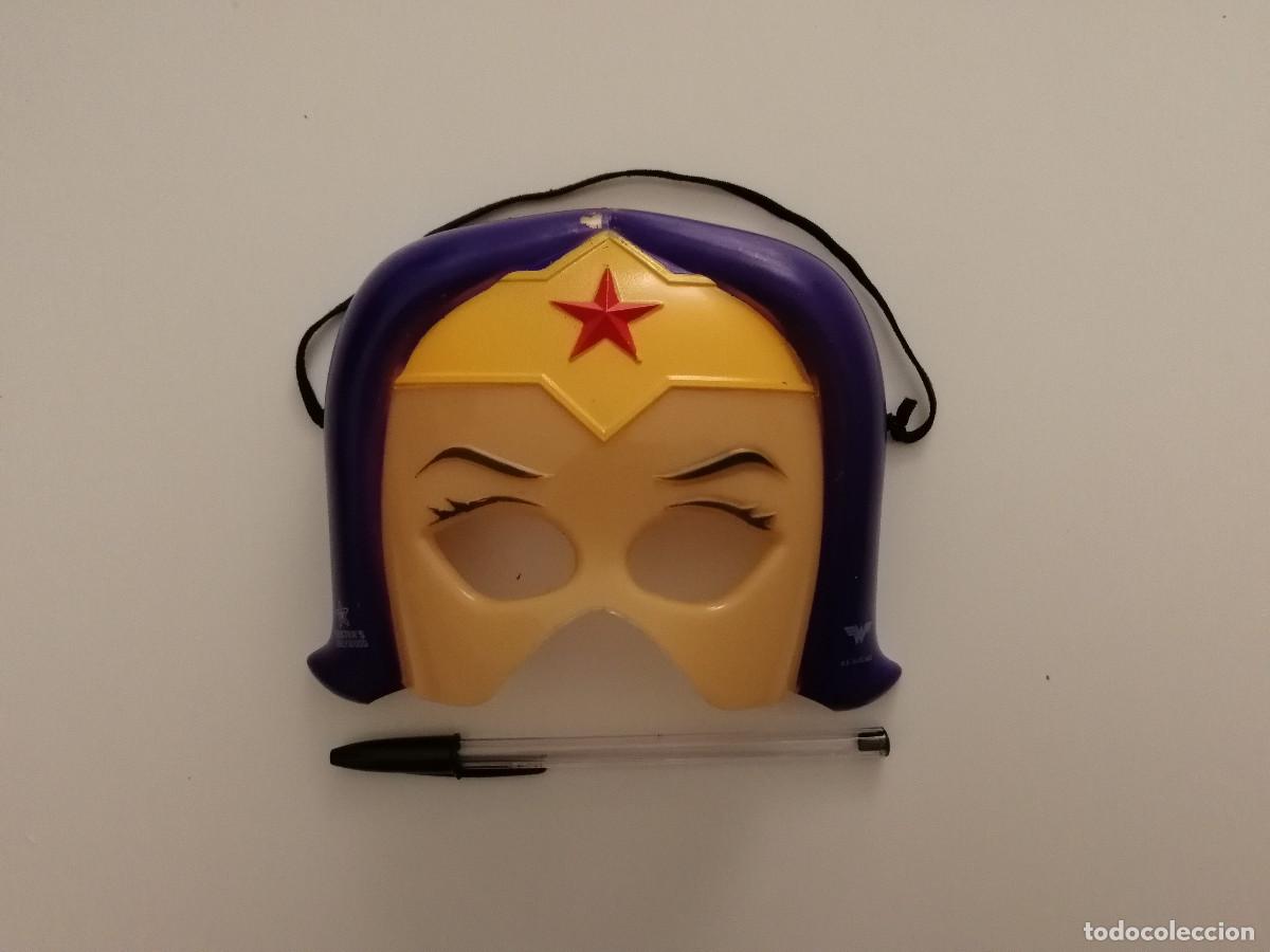 Figuras de goma y PVC: MASCARA - WONDER WOMAN - DC COMICS
