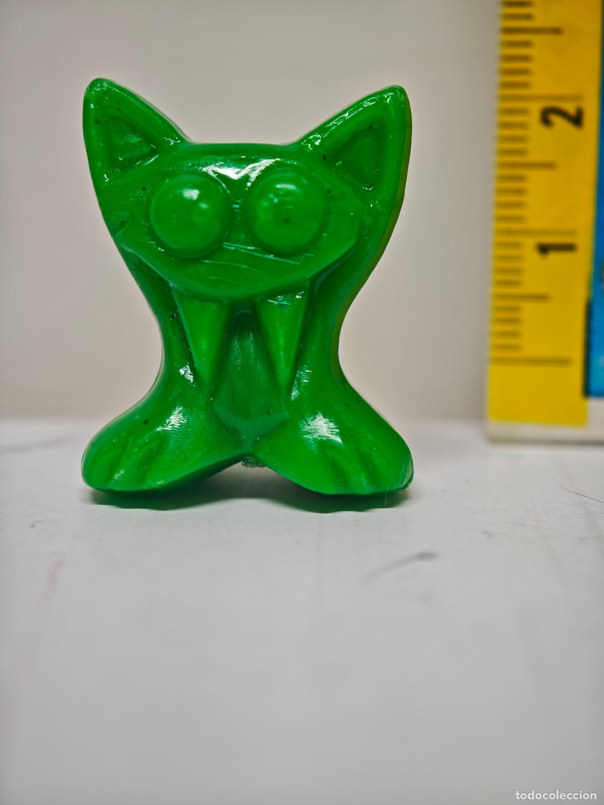 Figuras de goma y PVC: ANTIGUA FIGURA GOGO GOGOS A&Ntilde;OS 90