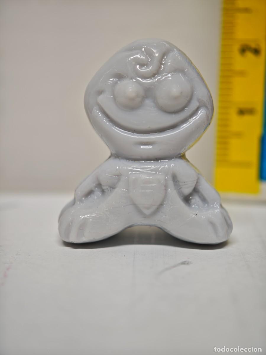Figuras de goma y PVC: ANTIGUA FIGURA GOGO GOGOS A&Ntilde;OS 90