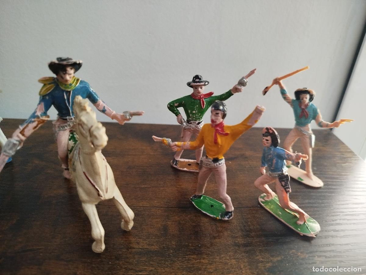 Figuras de goma y PVC: 5 figuras del oeste a&ntilde;os 60 COMANSI pl&aacute;stico pintadas a mano