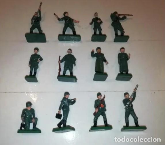 Figuras de goma y PVC: STARLUX 35 MM 1/50 12 SOLDADOS INFANTER&Iacute;A ALEMANA DE 2&ordf; GUERRA MUNDIAL MADE IN FRANCE A&Ntilde;OS 70 RTOY