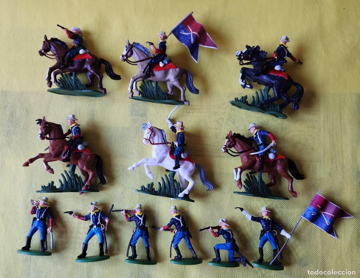 Figuras de goma y PVC: 12 NORDISTAS - SEPTIMO DE CABALLERIA - soldaditos pl&aacute;stico DSG variante Argentina de Britains