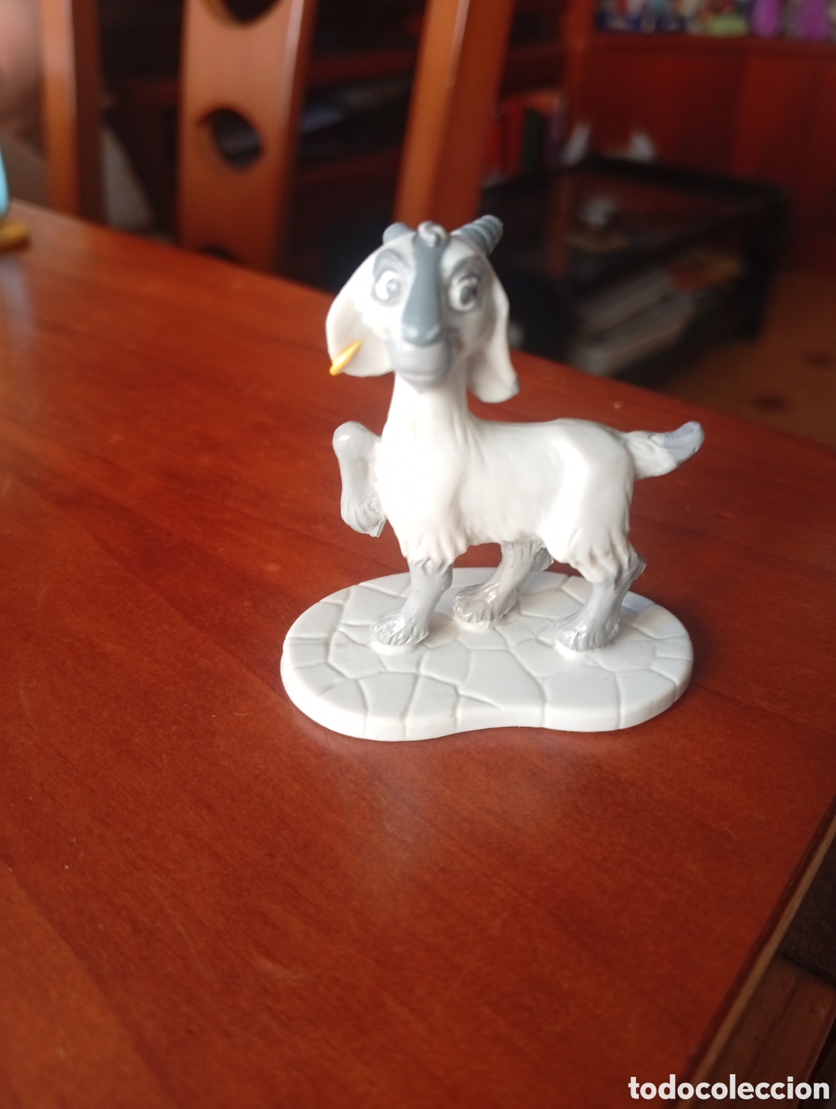 Figuras de goma y PVC: MU&Ntilde;ECO FIGURA PVC JOROBADO DE NOTRE DAME PROMOCIONAL CEREALES KELLOGG&acute;S DISNEY CABRA