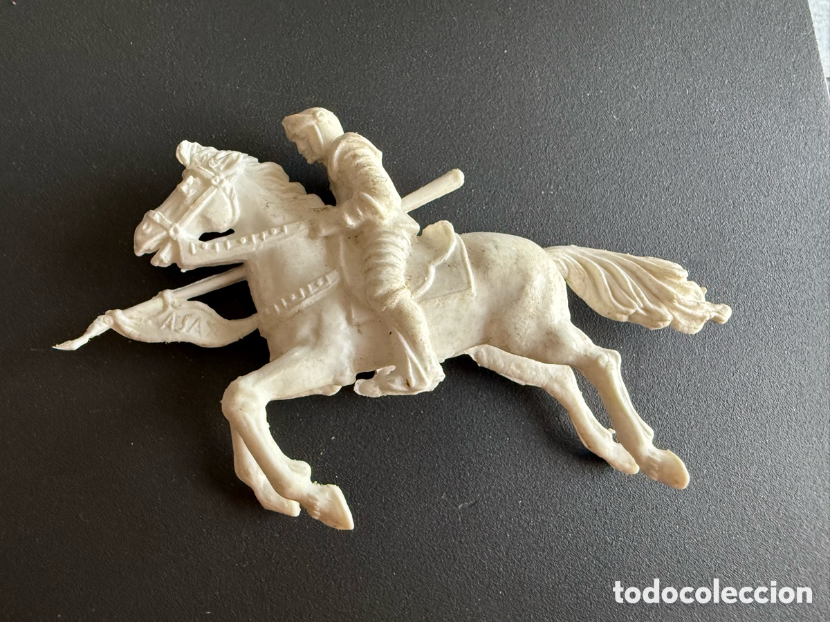 Figuras de goma y PVC: EL CABALLERO BLANCO. DETERGENTE AJAX - Foto 2