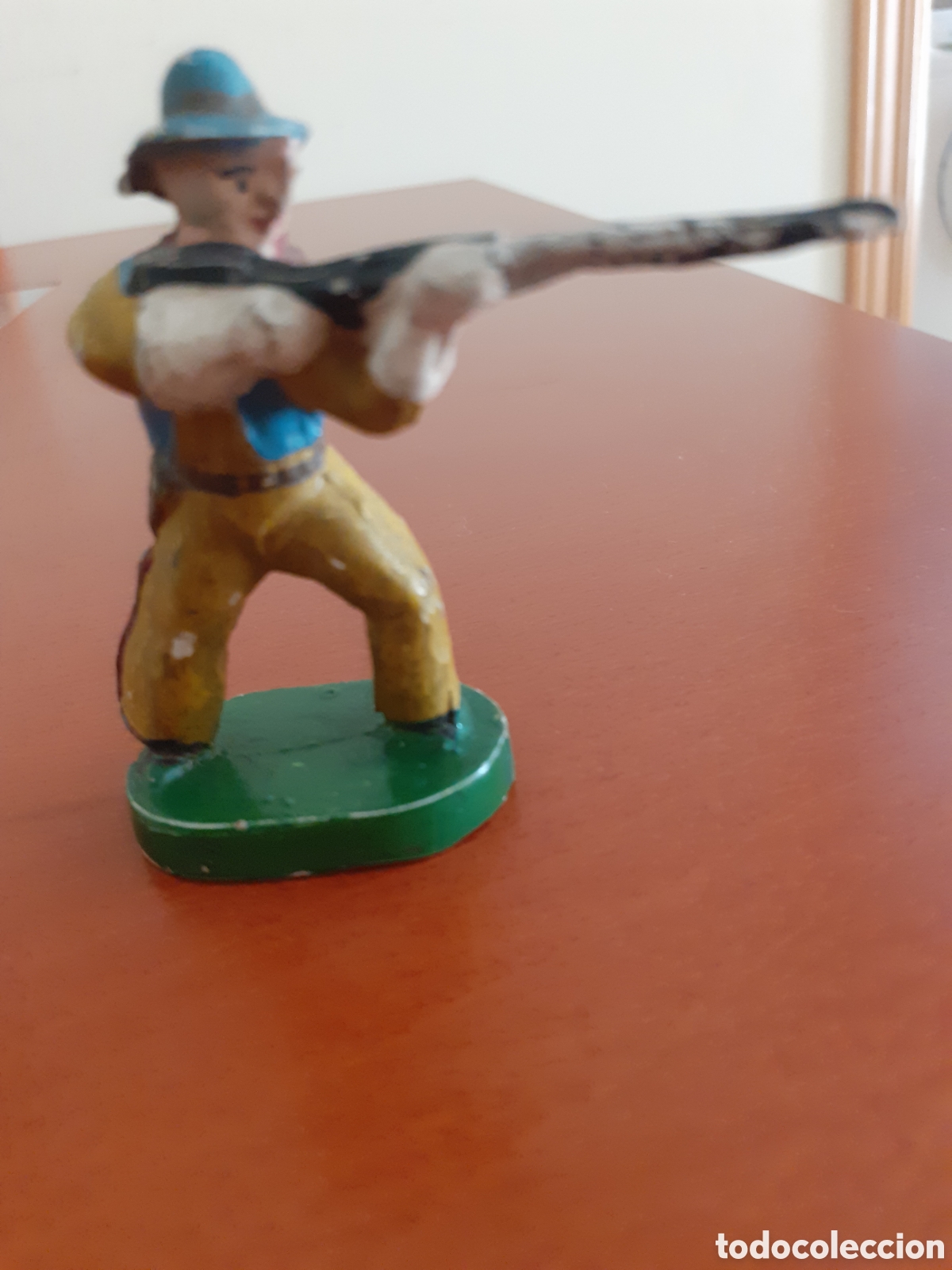 Figuras de goma y PVC: FIGURA VAQUERO DISPARANDO MAIRZA,JECSAN,REAMSA
